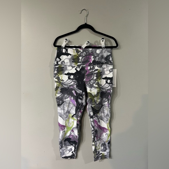 NWT lululemon align tights unicorn throwback 25” (size 6) - Picture 6 of 10